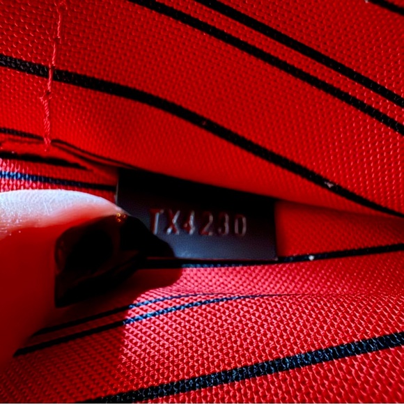 LOUIS VUITTON NEVERFULL MM Cherry Damier Ebene - Picture 12 of 14